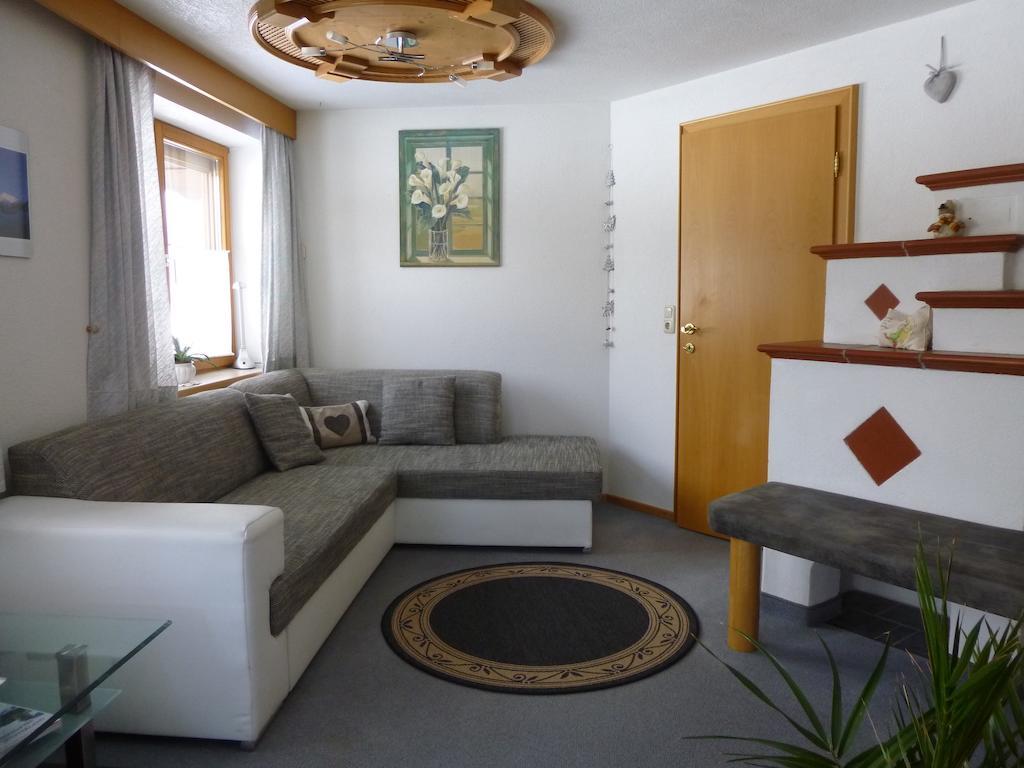 Ferienwohnungen Hauser Waidring Kamer foto